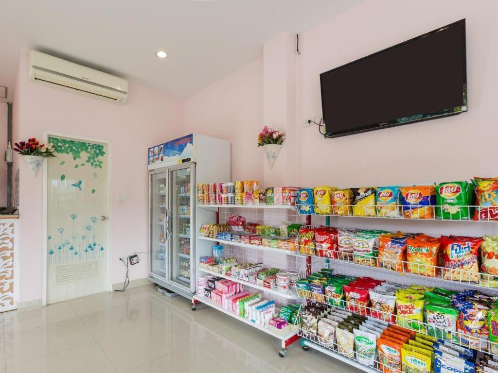 Holland Resort Phuket Ngoại thất bức ảnh