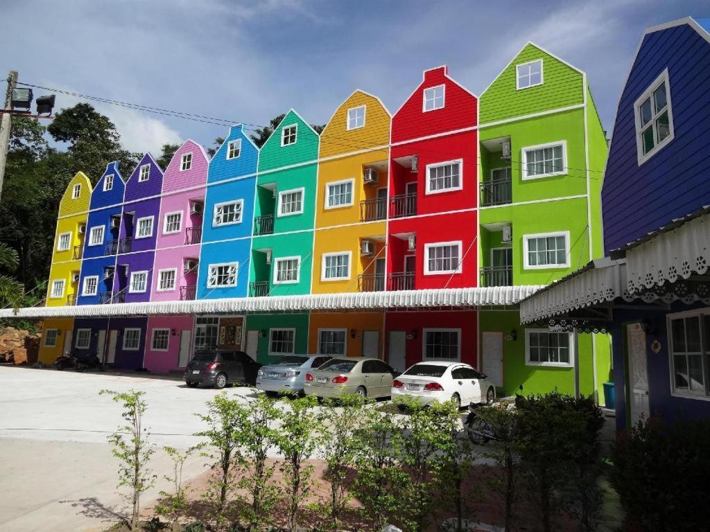 Holland Resort Phuket Ngoại thất bức ảnh